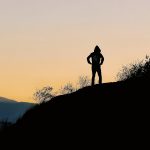 Jak przygotować się do chodzenia po górach? Rady dla początkujących